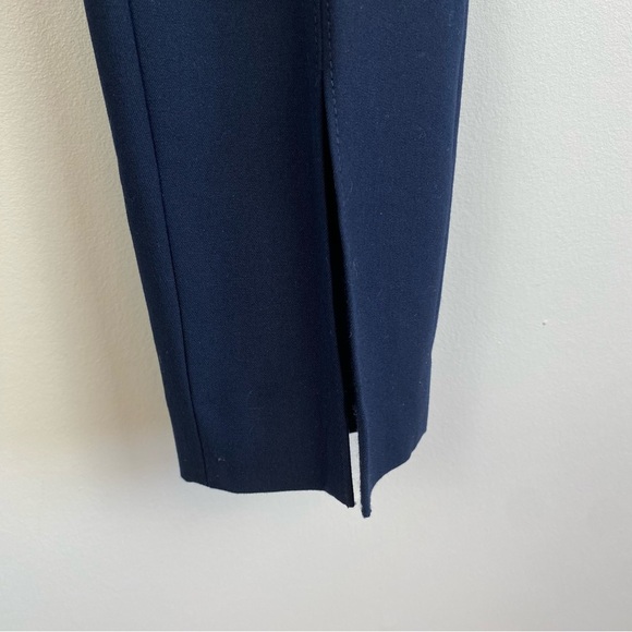 Theory Slit Legging in Eco Stretch Cotton Crop Dark Navy Blue - Picture 7 of 9